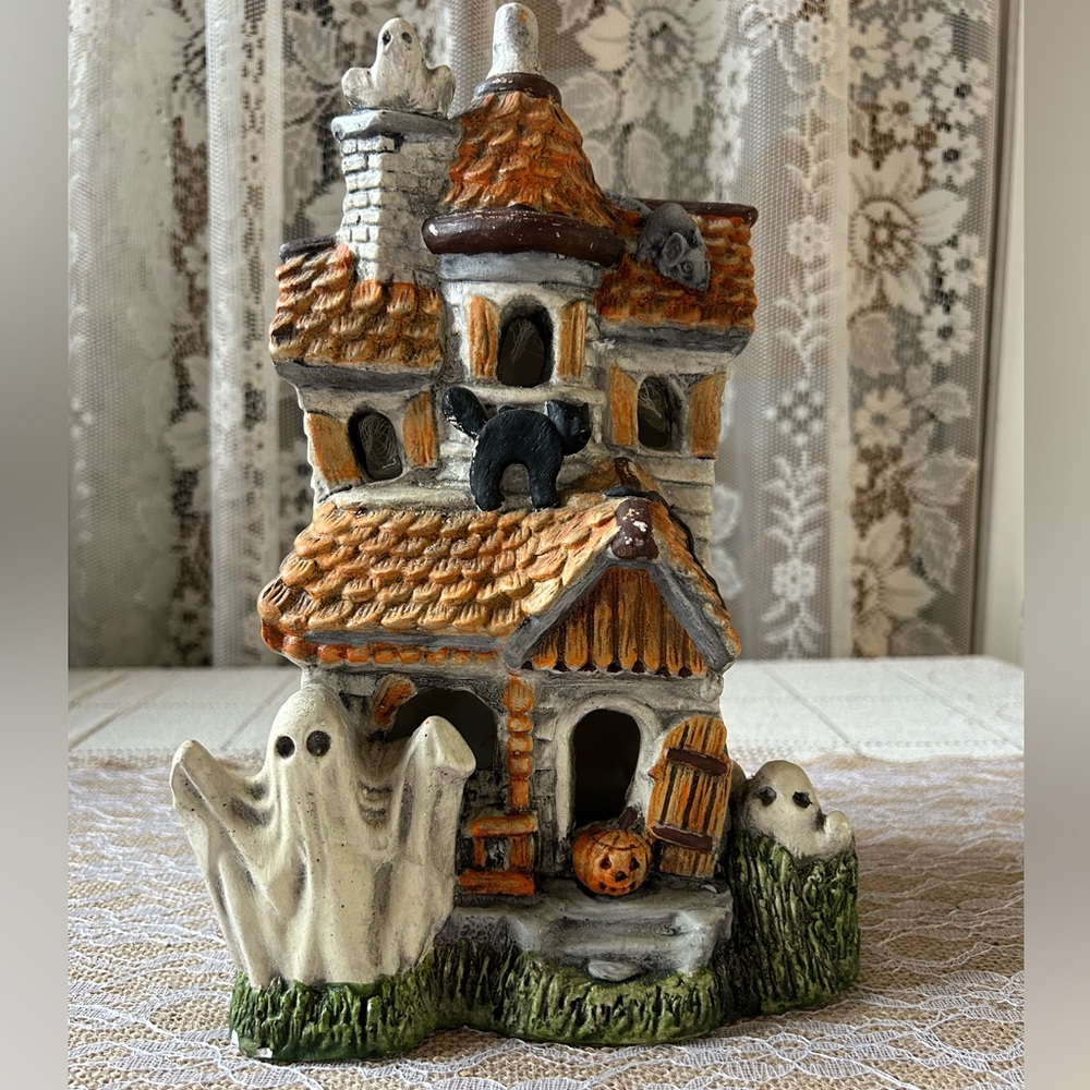 Vintage Partylite old haunted house tea light, Halloween. Decor - Picture 1 of 11